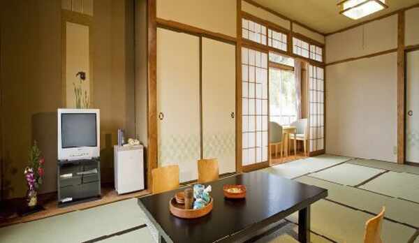 １４畳の間の一例