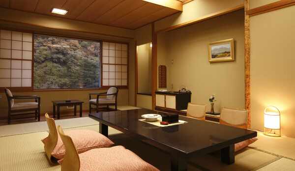 紅雲閣客室一例