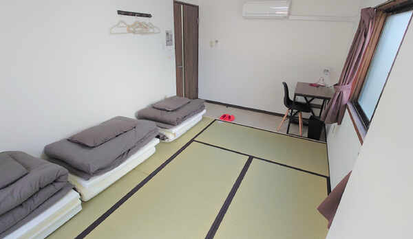 ・＜2階＞201号室