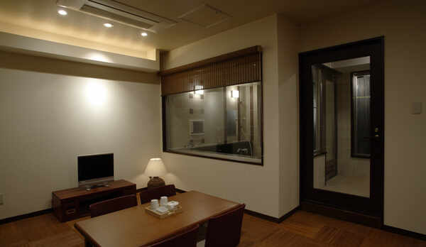 1-1-1客室・家族風呂