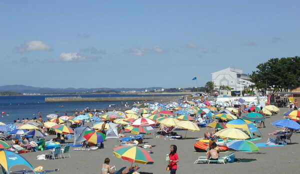 波左間海水浴場