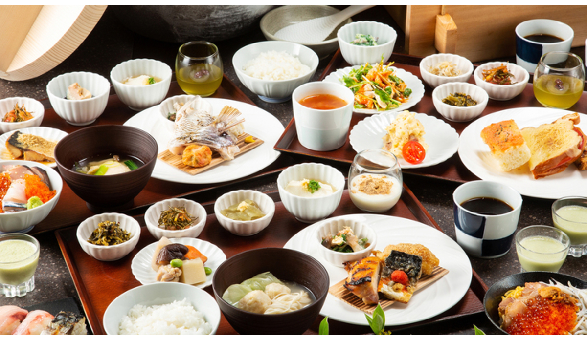 ・郷土料理や蒸し寿司など朝から大満足な朝ごはんをご用意