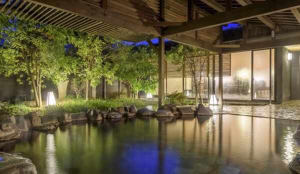 萬天の湯　露天風呂