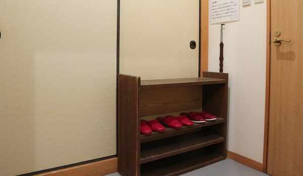 *【お部屋の入り口はとてもシンプル！