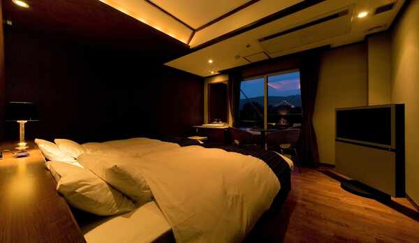 外風呂付き和洋室