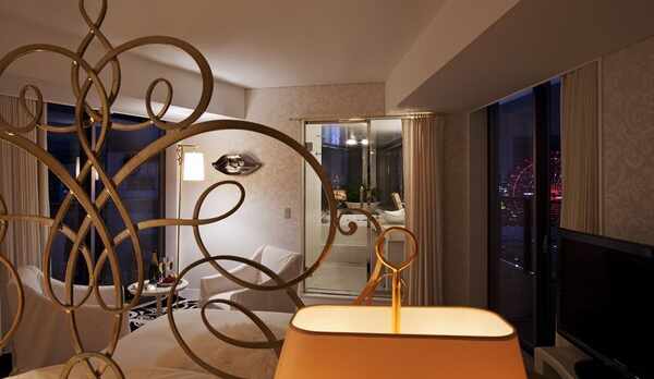 エヴァーホワイト