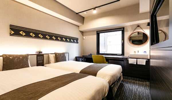 ハリウッドツイン