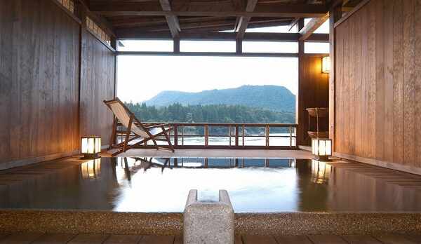 露天風呂付客室「夕光」