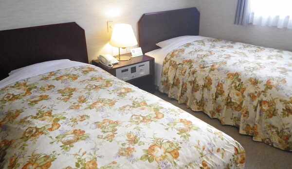 *ツインルーム一例/カップル、ご夫婦、ファミリー、グループにオススメです！