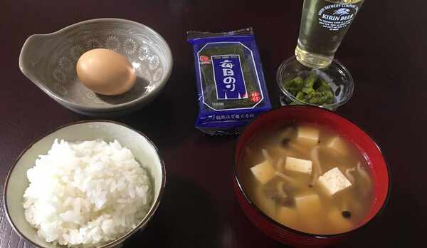 ・【特典】朝食無料サービス！！