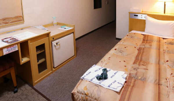 シングル（セミダブルベッド）