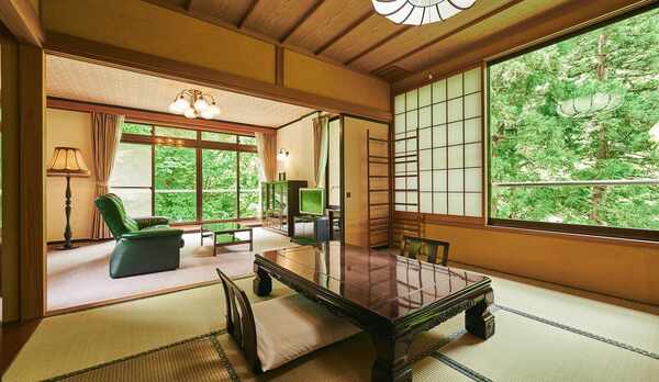 ・【浮雲の間】当館で最も眺望自慢の黎明館のお部屋です。