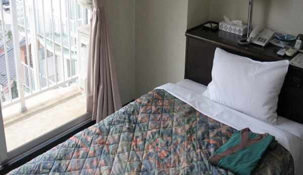 シングルルーム【110cm幅ベッド】