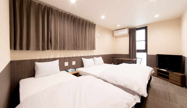 トリプルルーム　客室