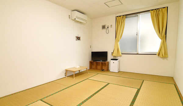 ・和室11畳　最大5名様までご宿泊いただけます