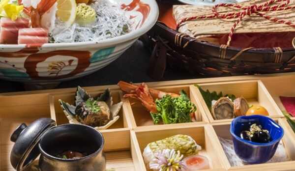 山家荘料理一例