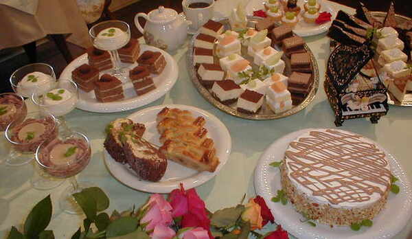 お代わりケーキ