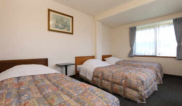 トリプルルーム