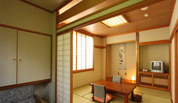 お部屋　西館8帖