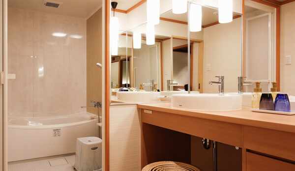 新館　ゆったり和洋室　洗面化粧台