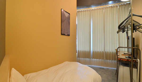 セミダブルルーム（一例）