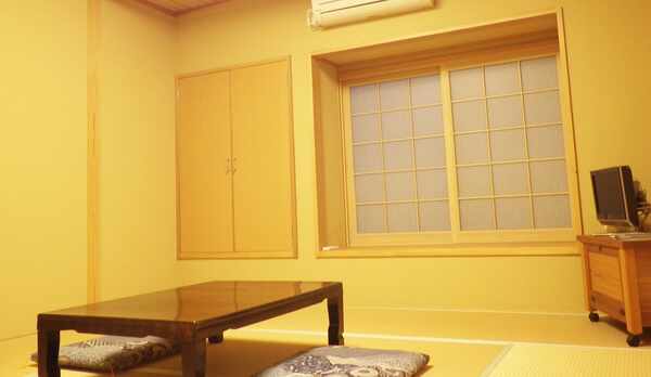 *【客室例】和室8畳/本館