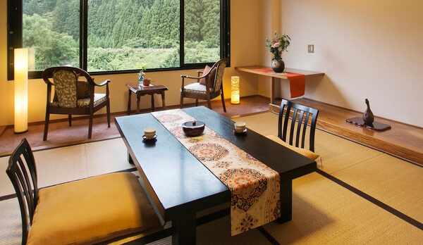 景色豊かな山側客室