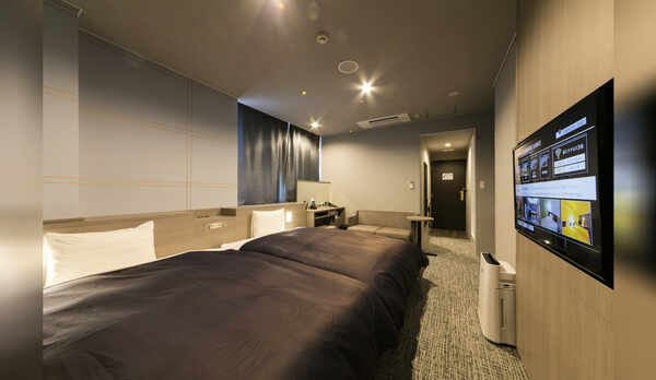 デラックスツイン(19.9平米ダブルベッド)★