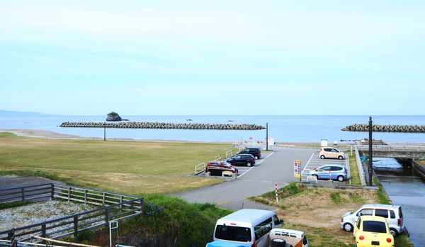 【和室10畳】海が見えるお部屋