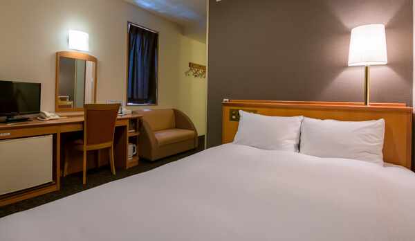 【角部屋】20平米／ダブルルーム