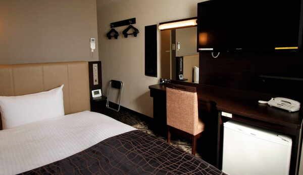 シングルルーム／セミダブルルーム