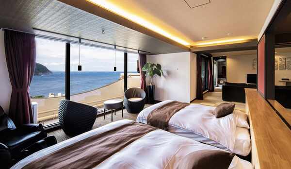 【特別室】露天風呂付スイート８４平米最上階の景色を満喫