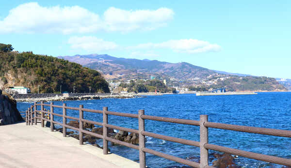 *宿のすぐ前に遊歩道がございます！