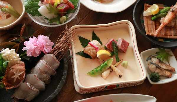 会席コース一例