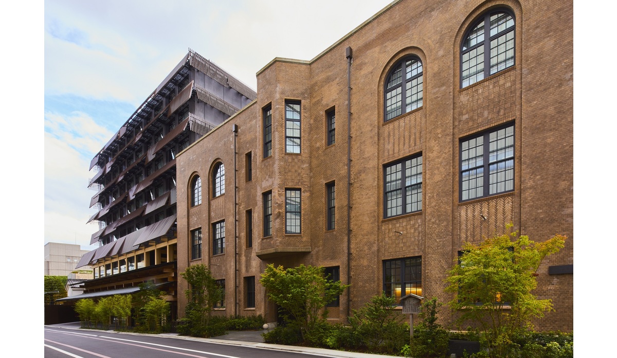 b26ae38d-ec8e-41aa-a507-  