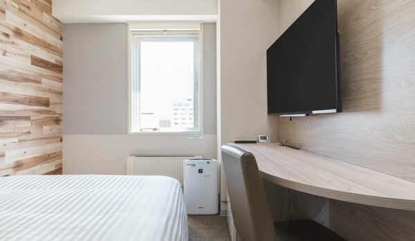 眠りを追及した１５０cm幅のワイドベッドと適度な硬さのマットでぐっすり