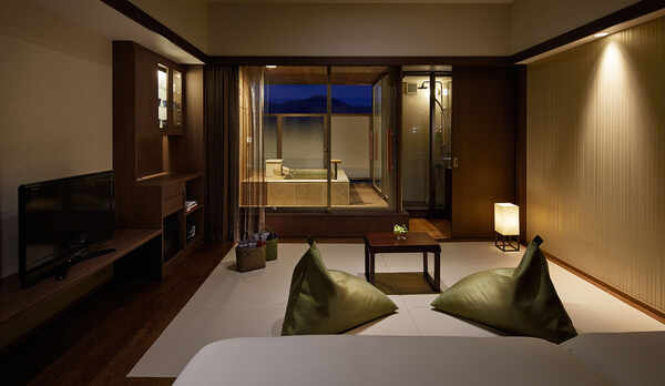 プレミアルーム（露天風呂付き和洋室）【3・4名用】