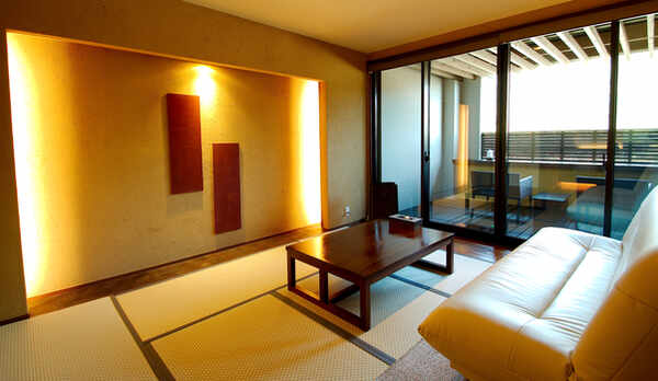 902/903【最上階和洋室】天然温泉の露天風呂付き<風の舘>無料Wi-Fi完備