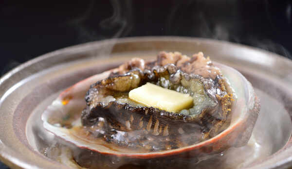 【活黒あわび】「踊り焼き」