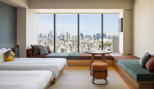 4人までお泊まりいただけるデラックスルーム