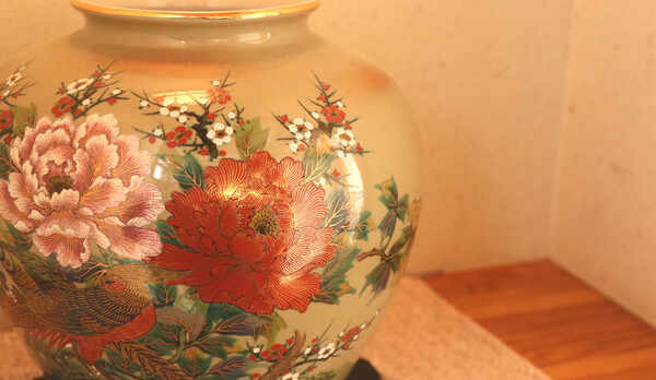 安らぎ感じる和室のお部屋と洋室タイプがございます