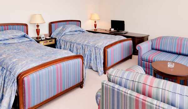 ・【貴賓室】ゆったりとしたベッドルーム