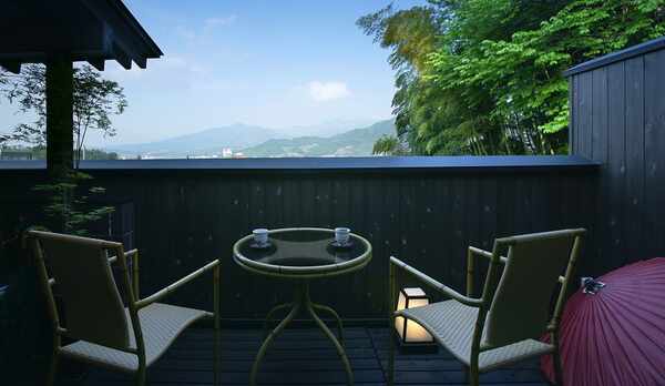 うさぎ野　紅のはな(一例)