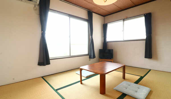 客室●和室6畳*