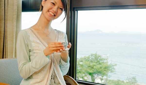 チェックインして、お部屋でおいしいお茶を・・・