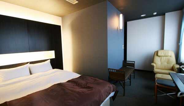 デラックスルーム602