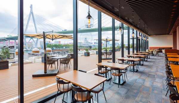 3階　Dining BRICKSIDE