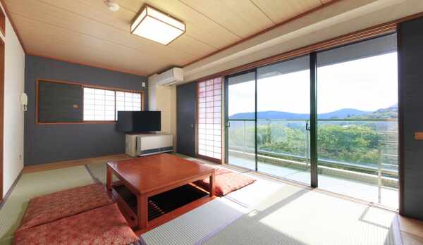 【お部屋】広々和室で最大6名様までご利用いただけます