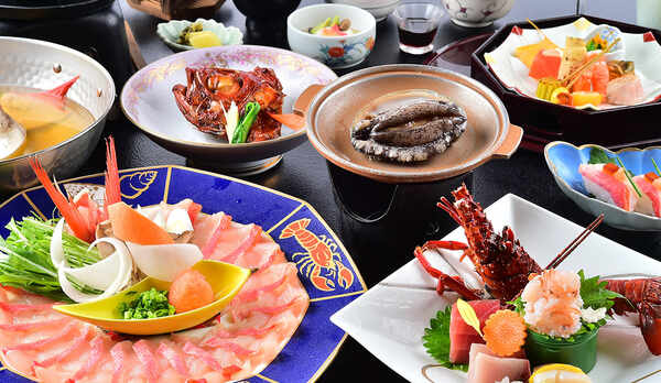 【相模湾贅沢会席】伊勢海老・鮑・金目鯛。贅沢3食材を5つの調理法で極める。