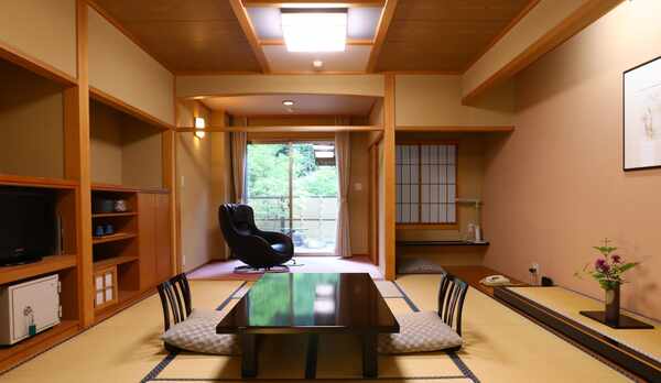 1階・露天風呂付き客室①